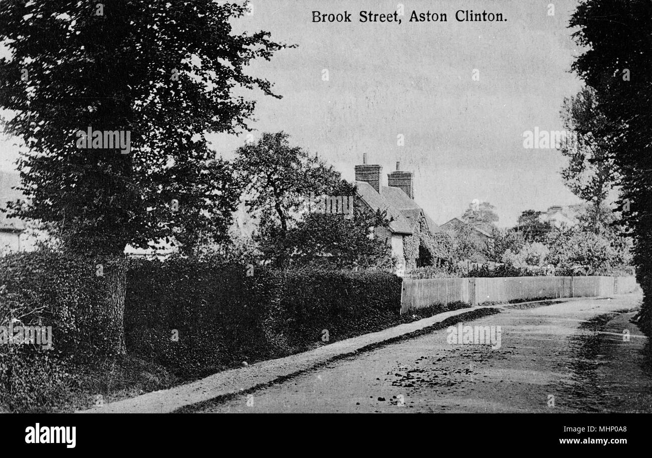Brook Street, Aston Clinton, Aylesbury, Buckinghamshire. Data: circa 1900s Foto Stock