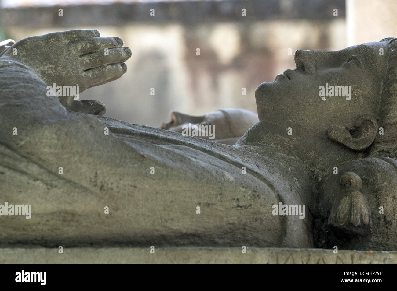 Parigi, Francia - 2 Maggio 2016: uno della storia più passionale e romantico amore vero storie- resti di Abelardo e Heloise star-crossed amanti Foto Stock