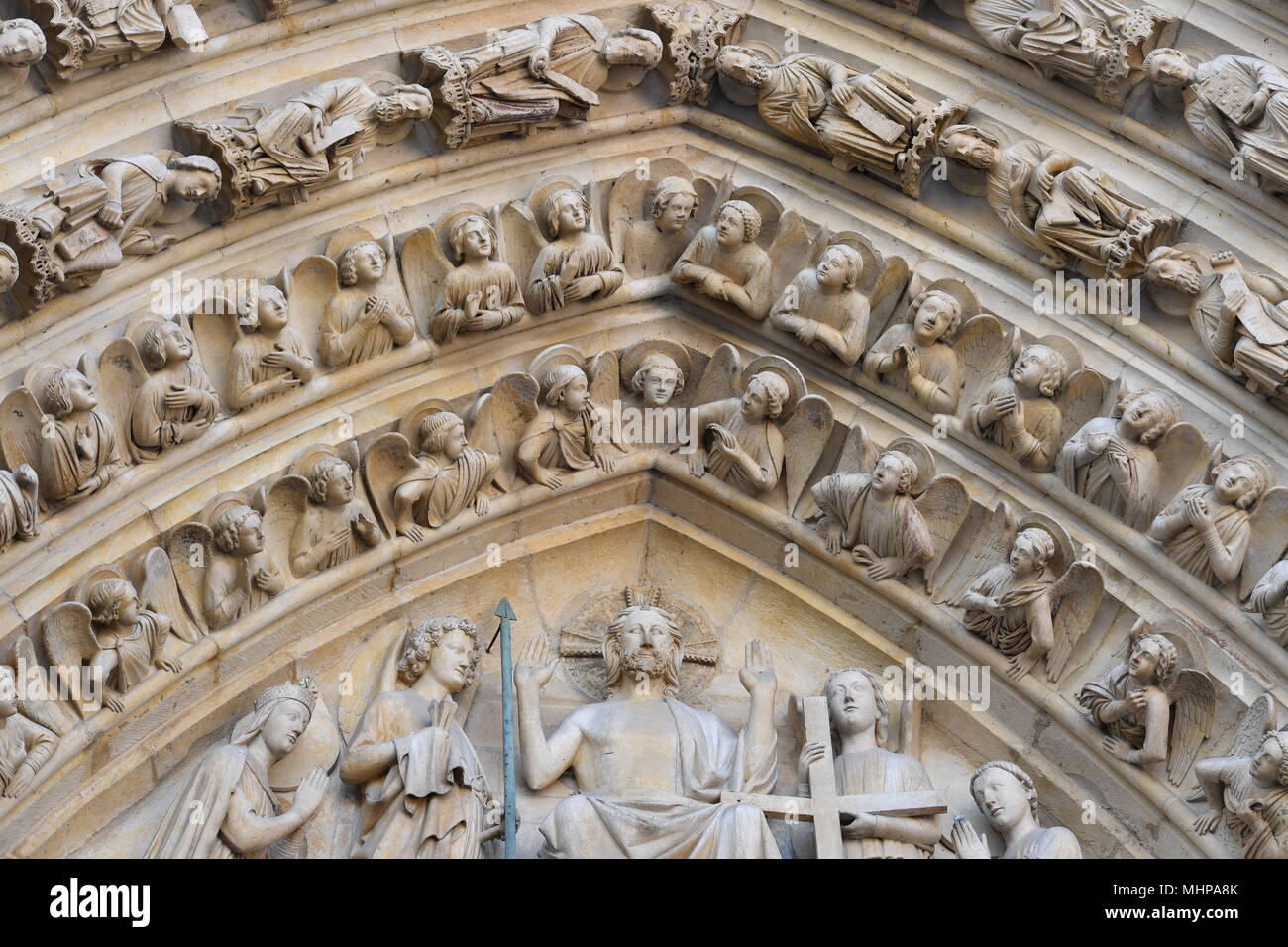 La cattedrale di Parigi notre dame facciata statua close up Foto Stock