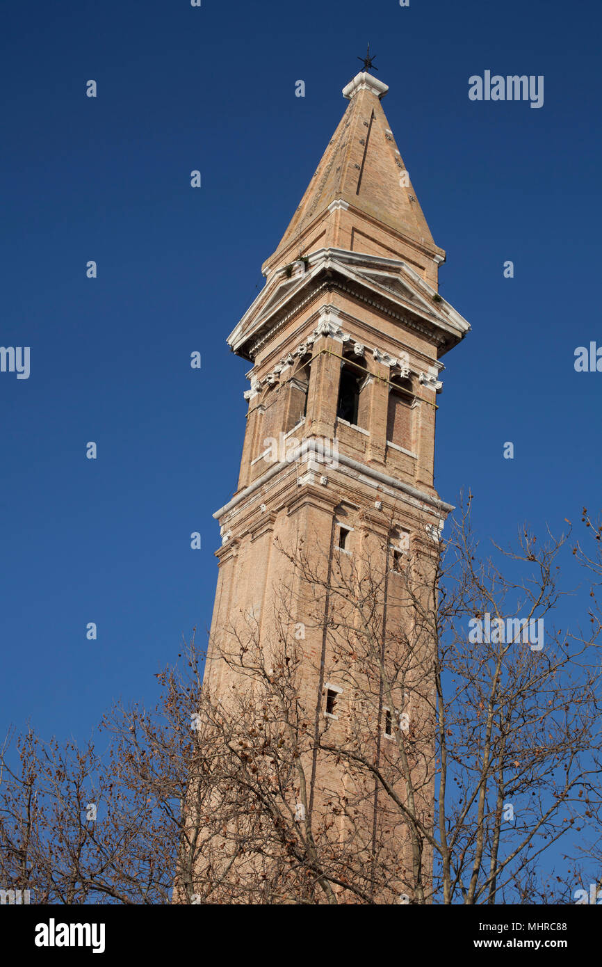 Campanile di Burano italia Foto Stock