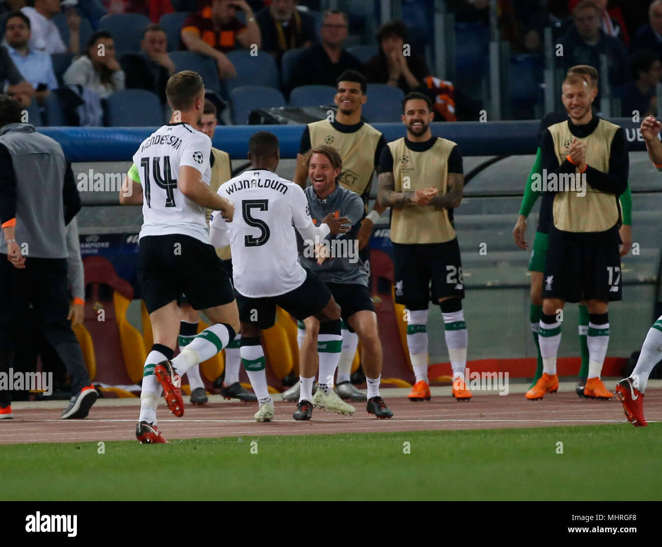 Roma, Italia. Il 2 maggio 2018. Georginio Wijnaldum di Liverpool celebra dopo rigature durante la semi finale di UEFA Champions League , come Roma - Barcellona presso lo Stadio Olimpico di Roma Italia 02 maggio 2018 Credit: agnfoto/Alamy Live News Foto Stock