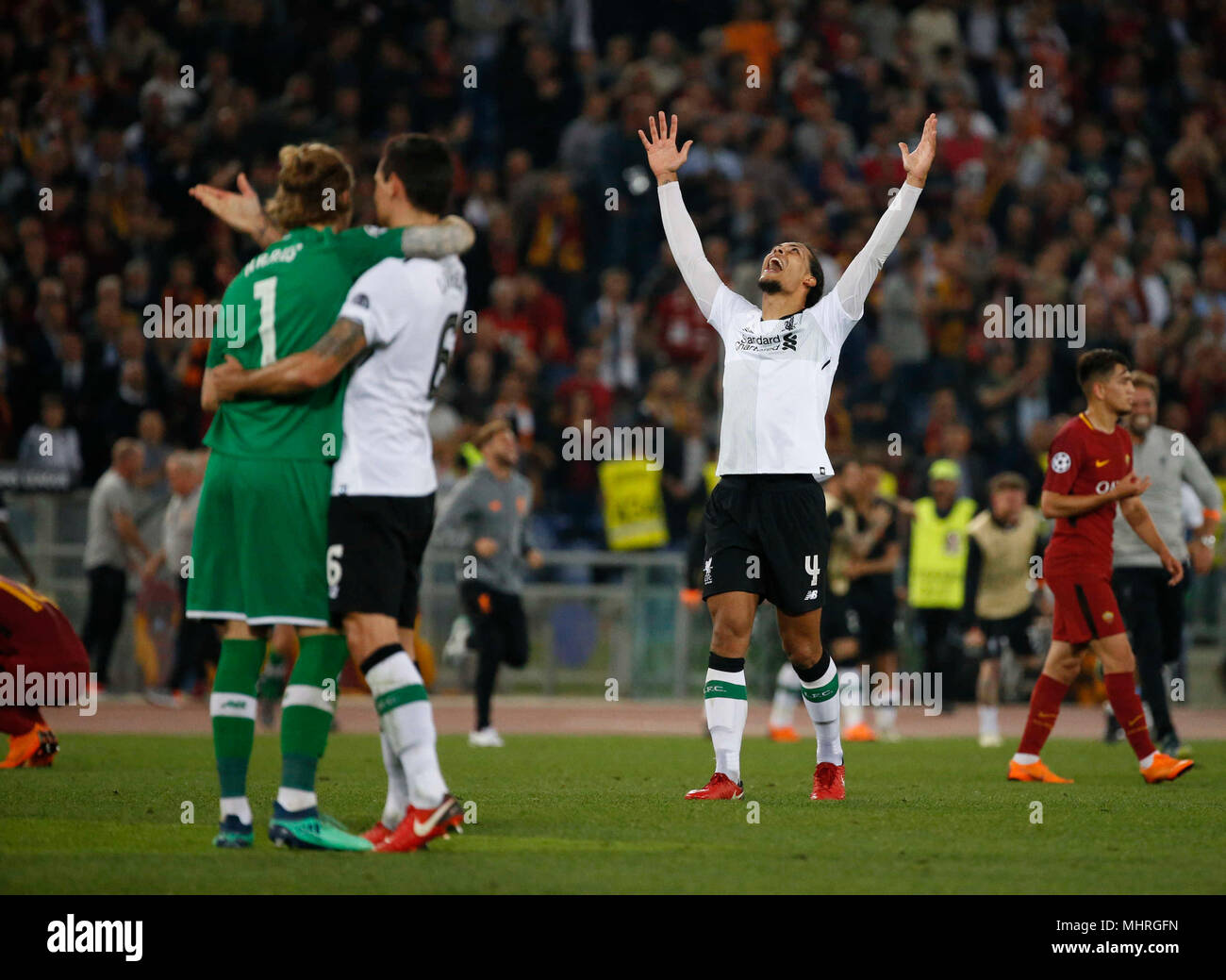 Roma, Italia. Il 2 maggio 2018. Liverpool giocatori festeggiare alla fine della Semi Finale di UEFA Champions League , come Roma - Barcellona presso lo Stadio Olimpico di Roma Italia 02 maggio 2018 Credit: agnfoto/Alamy Live News Foto Stock