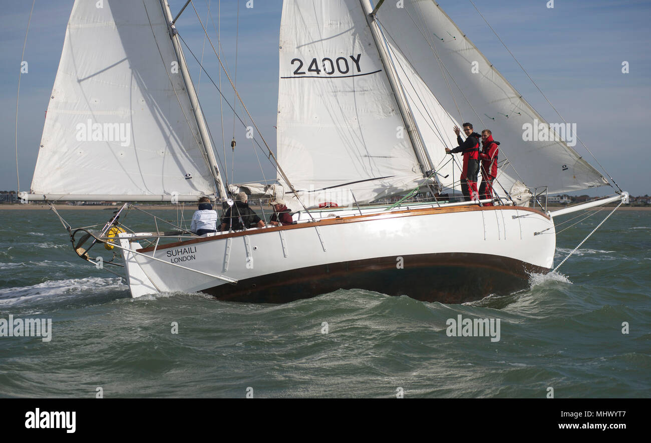 Lo yacht Suhaili su cui Robin Knox-Johnston divenne il primo uomo a navigare intorno al mondo con una sola mano e senza sosta nel 1968 Golden Globe Race. Foto Stock