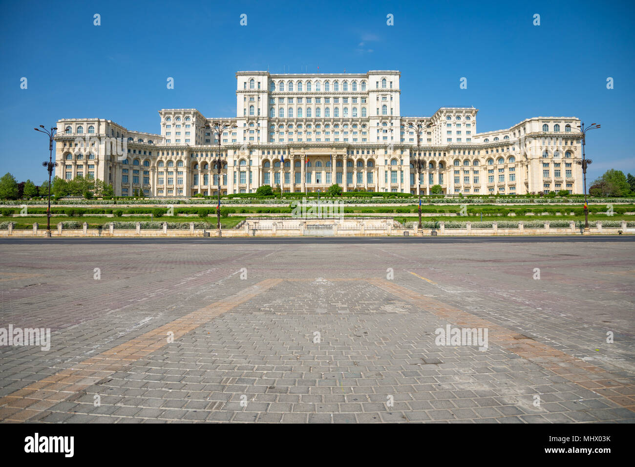 Edificio del parlamento rumeno di Bucarest è il secondo edificio più grande al mondo Foto Stock