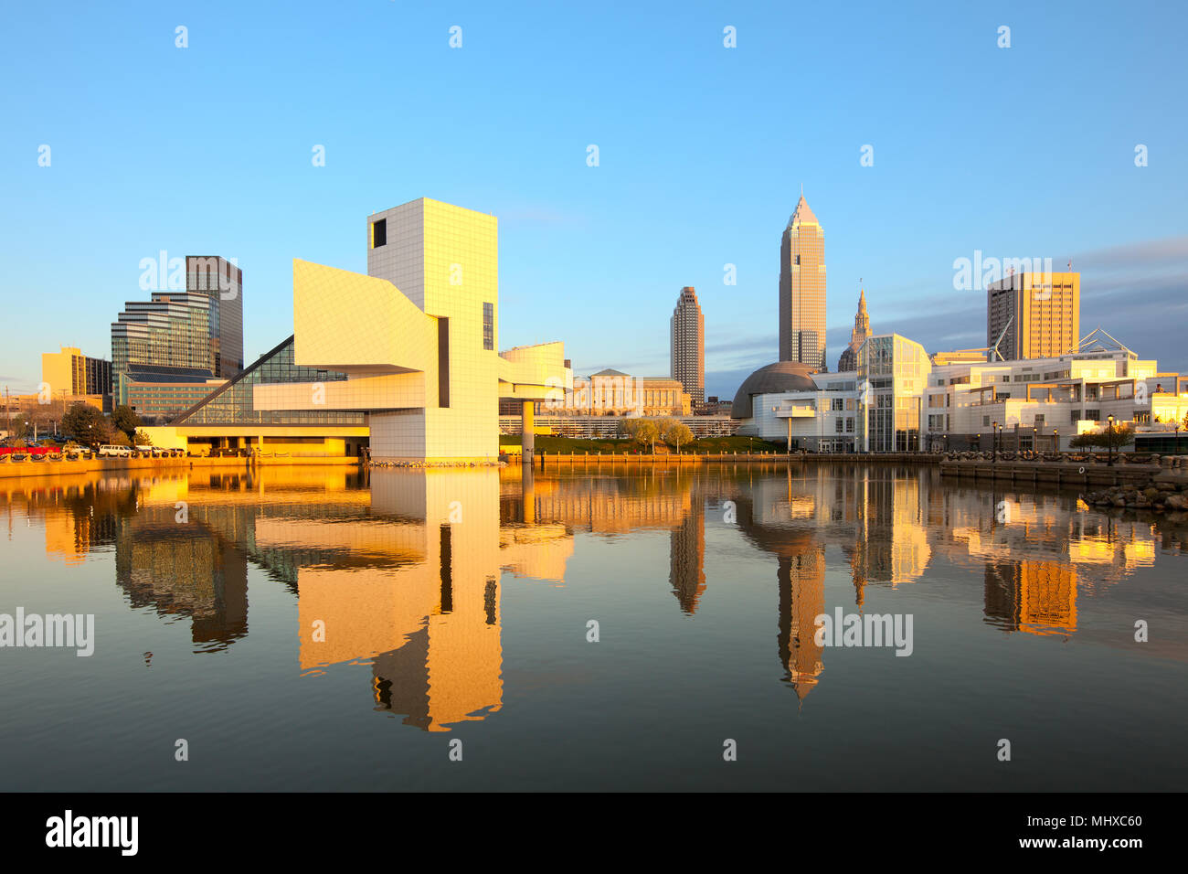 Lo skyline del centro città dal porto, Cleveland, Ohio, Stati Uniti d'America Foto Stock