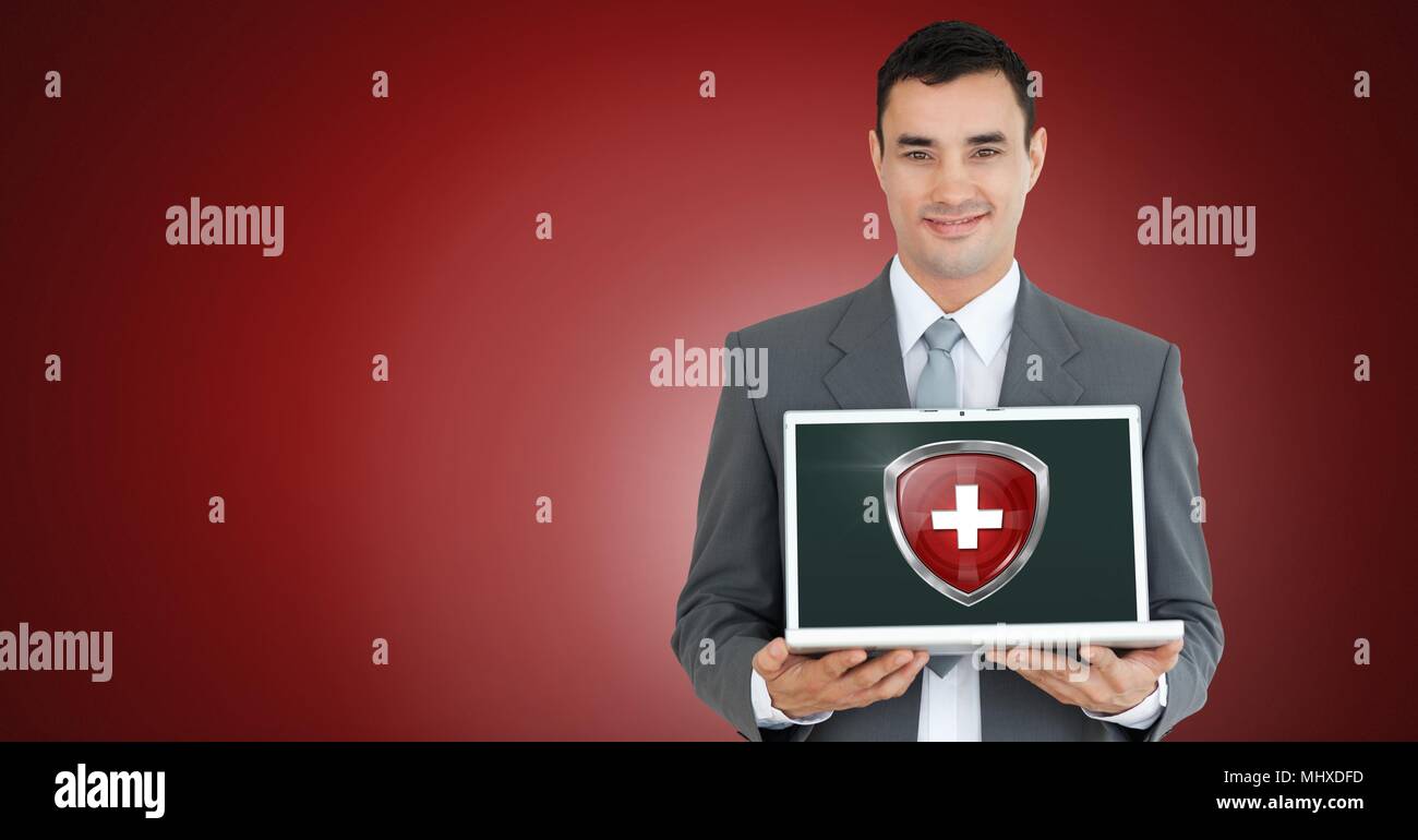 Sicurezza sanitaria scudo di protezione sull'uomo del laptop Foto Stock