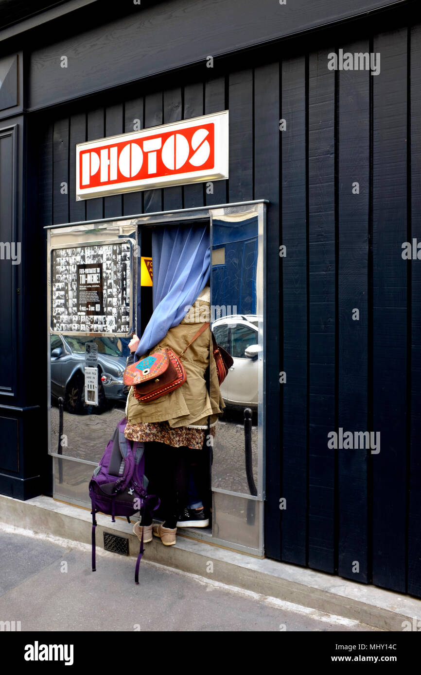 Photo Booth a Montmartre - Parigi - Francia Foto Stock