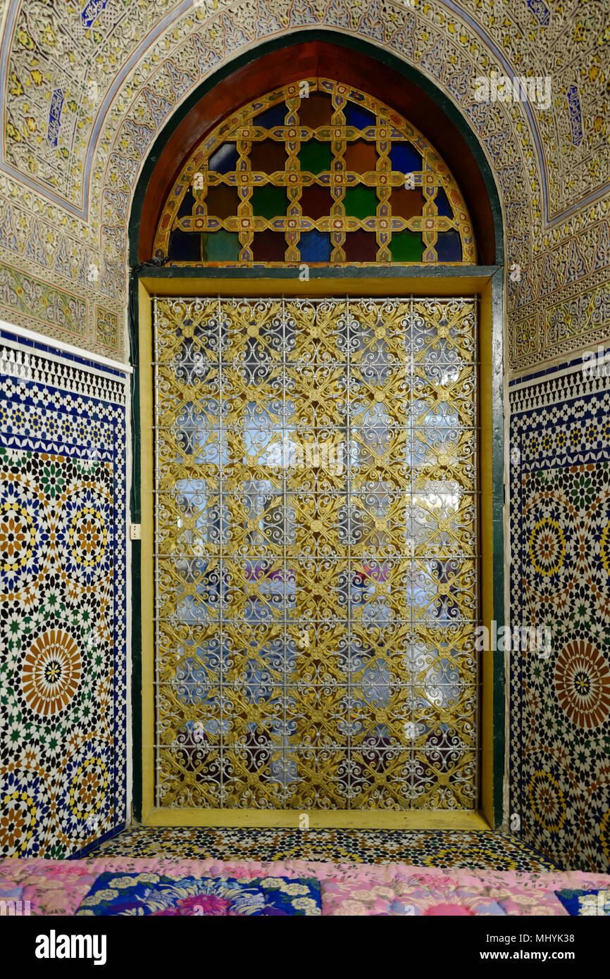 Architettura islamica windows Foto Stock