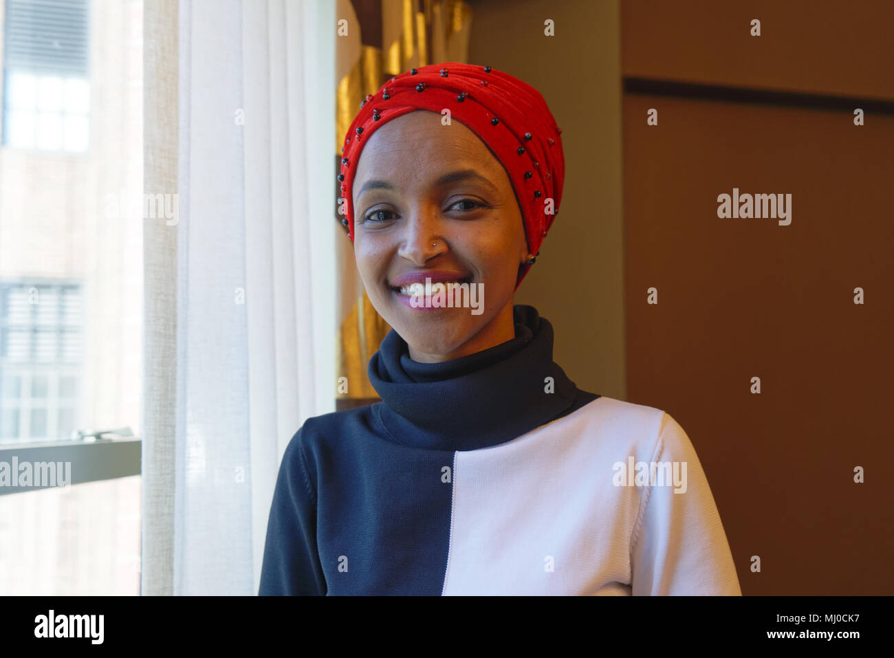 In 2016, Ilhan Omar ha vinto una sede nel Minnesota State Legislature, diventando il primo legislatore Somali-American negli Stati Uniti. Foto Stock