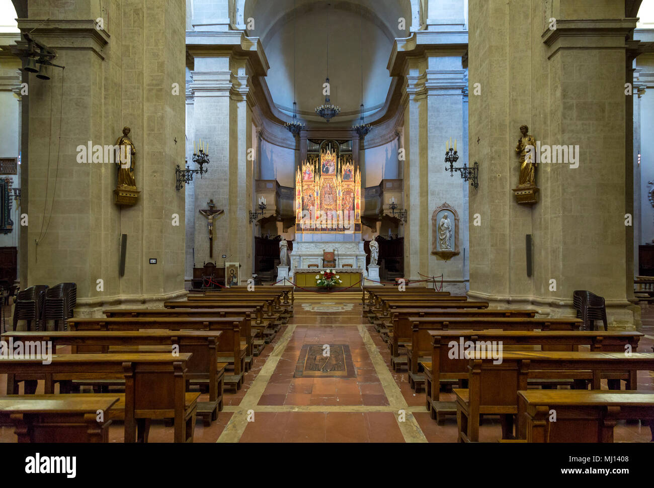 Interni/alter vista della Cattedrale di Santa Maria Assunta (completato nel 1680), Montepulciano, Toscana, Italia Foto Stock