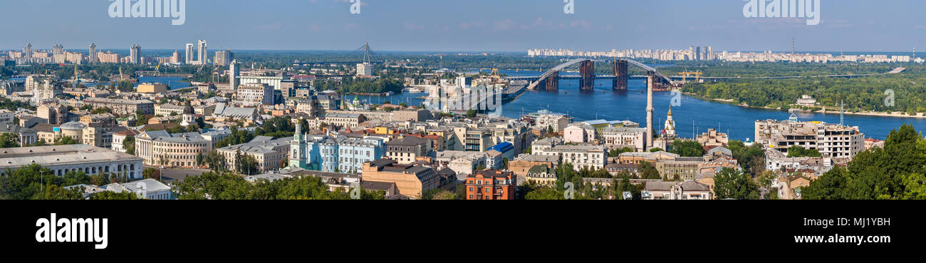 Panorama di Kiev con il fiume Dnieper - Ucraina Foto Stock