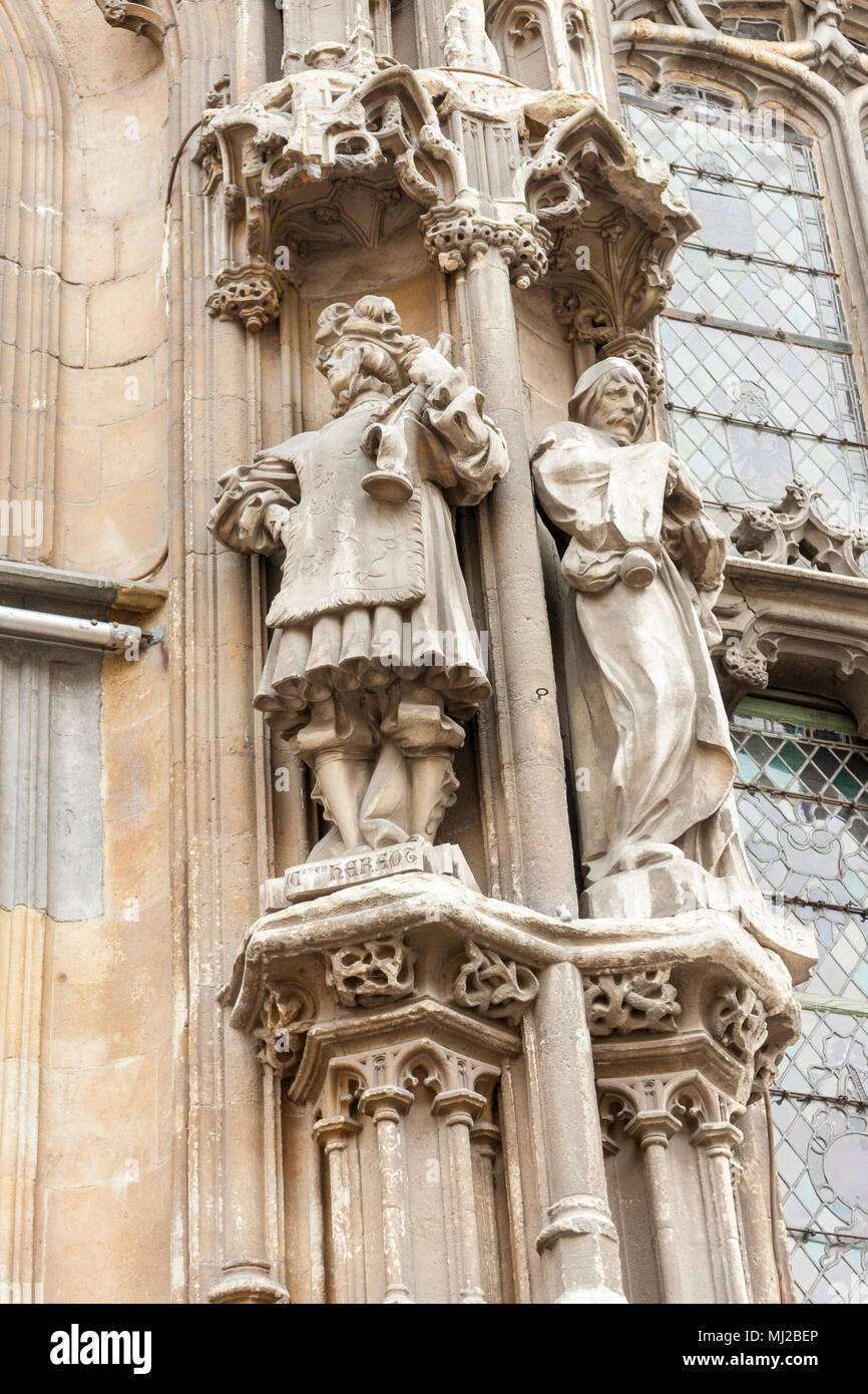 Immagine che mostra la fine di stile gotico facciata del municipio (Stadhuis) a Gand, Belgio, 2018 Foto Stock