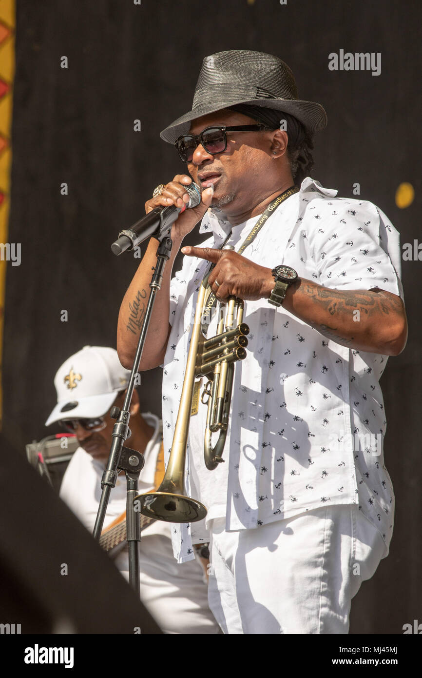 New Orleans, Louisiana, Stati Uniti d'America. Il 3 maggio, 2018. KERMIT RUFFINS durante 2018 New Orleans Jazz e Heritage Festival a Race Course Fiera a New Orleans, Louisiana Credito: Daniel DeSlover/ZUMA filo/Alamy Live News Foto Stock