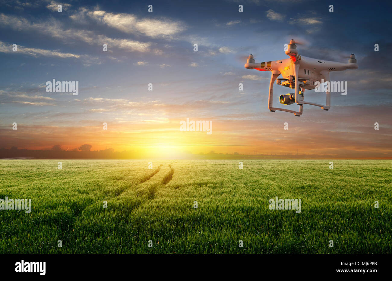 Dolzhanskaya. Russia: 02.05.2018, Immagine del Dji ispirare 1 drone UAV quadcopter che spara 4k video e 12mp immagini fisse ed è controllato dalla wir Foto Stock