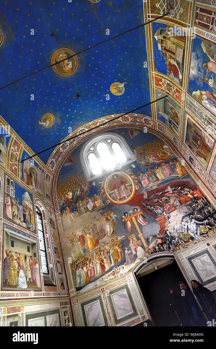 Padova, Veneto, Italia. La Cappella degli Scrovegni (Cappella degli  Scrovegni), affreschi di Giotto Foto stock - Alamy