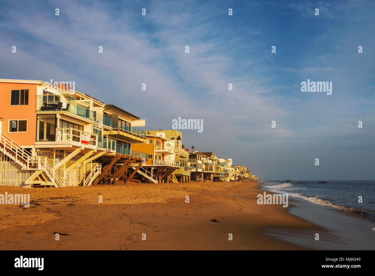 Case sul fronte oceano di Malibu Beach in California Foto Stock