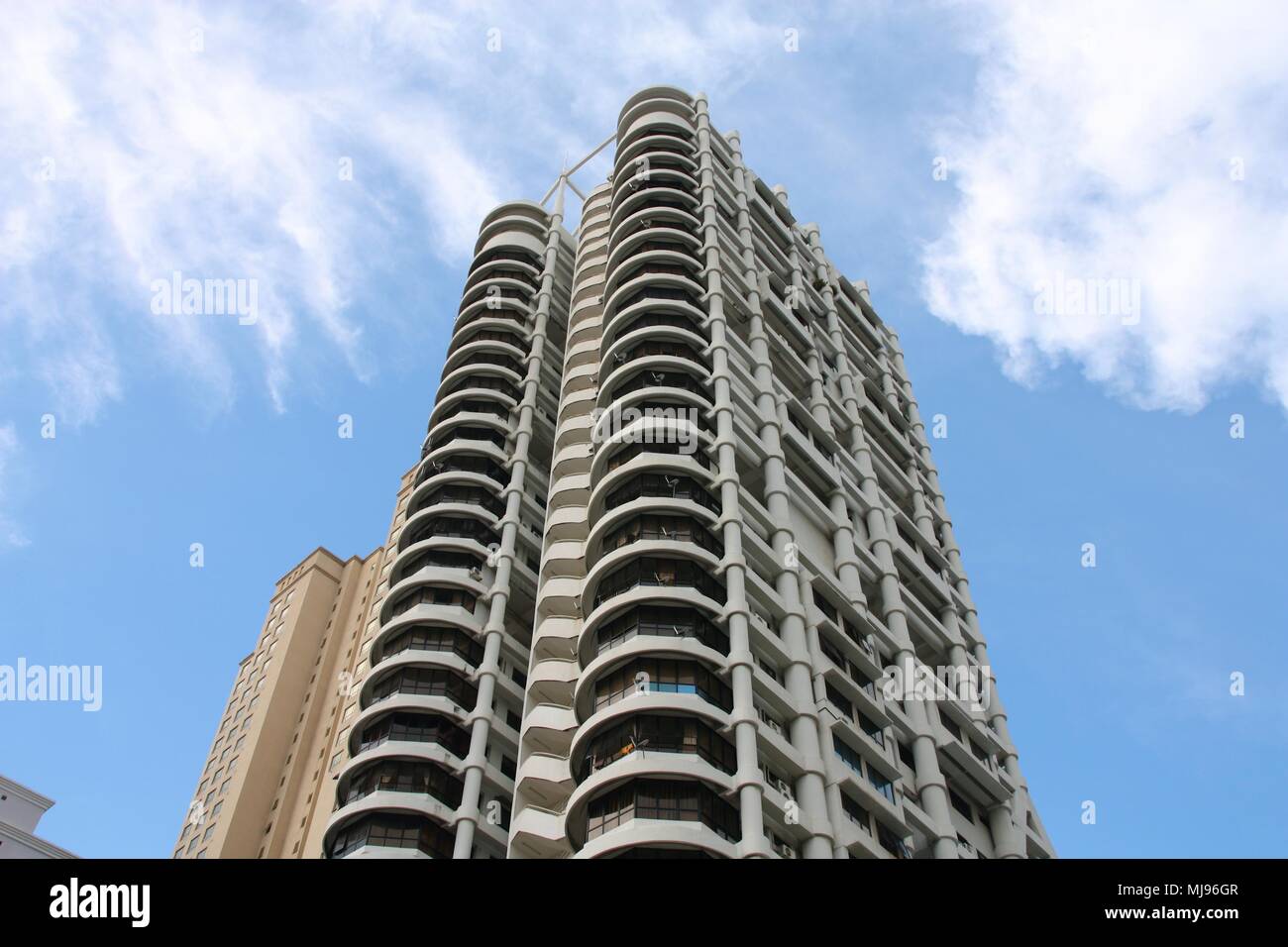 GEORGE TOWN, Malesia - 1 febbraio 2008: grattacielo residenziale di George Town, Malaysia. In Q3 2015 media alta luogo immobili residenziali prezzo in Foto Stock
