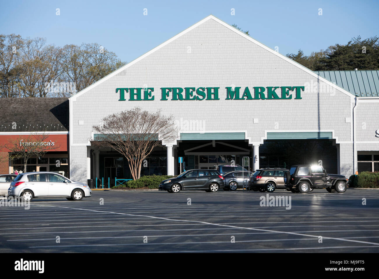 Un segno del logo al di fuori di un mercato della frutta fresca retail drogheria in Annapolis, Maryland il 29 aprile 2018. Foto Stock