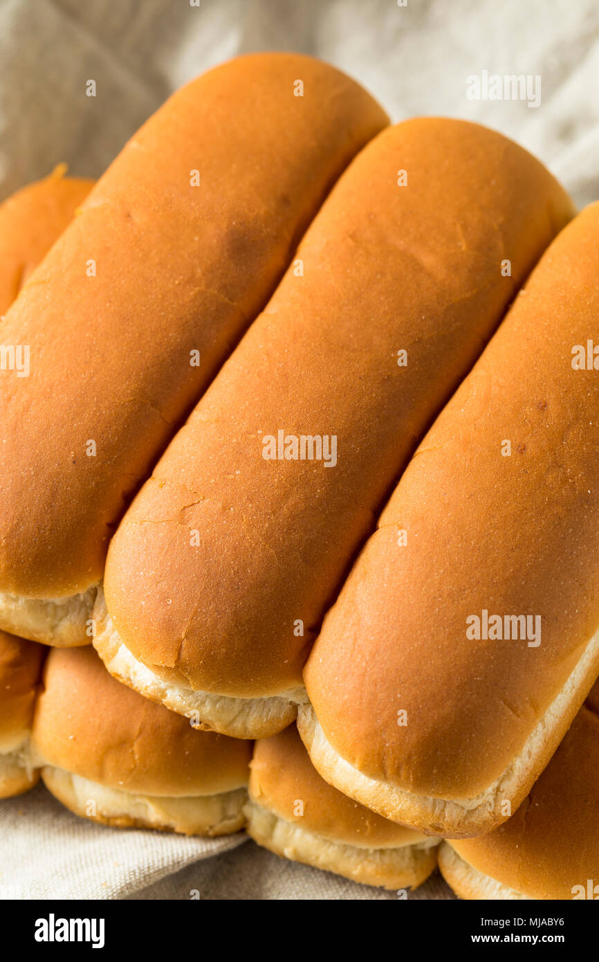 Grano intero Hot Dog panini pronti a mangiare Foto Stock