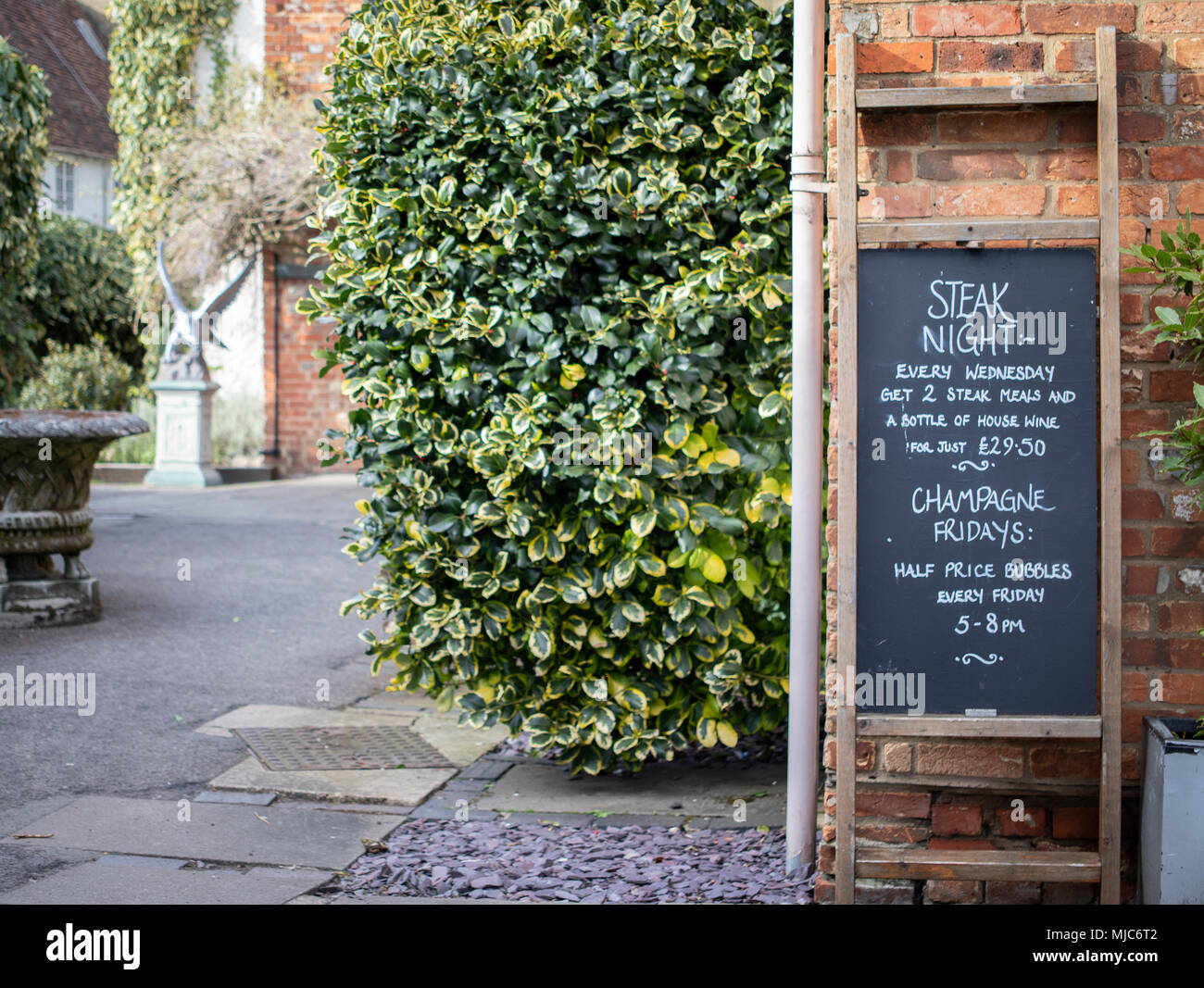 Thame, Oxfordshire inglese medievale città mercato di strade e di edifici Foto Stock