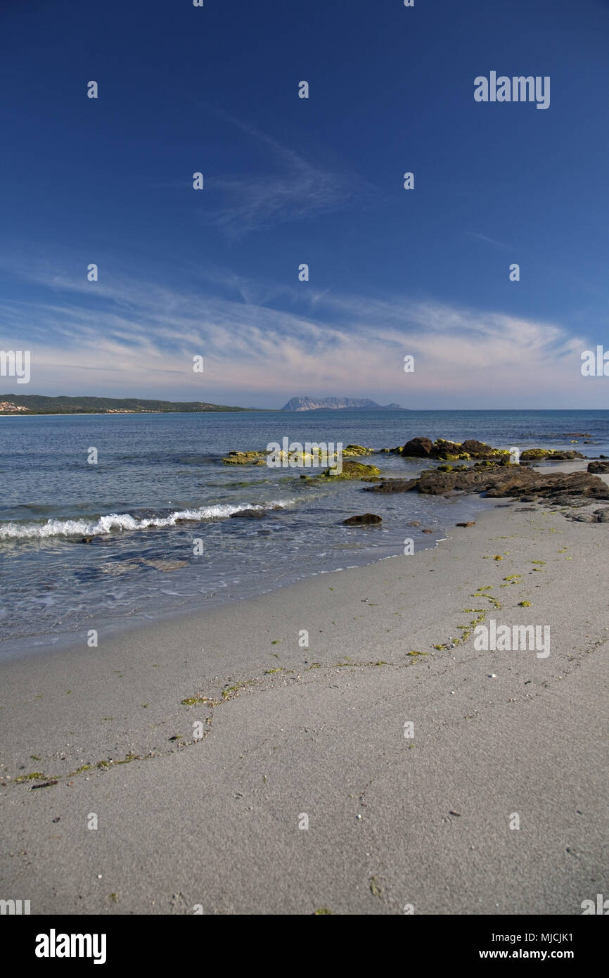 Spiaggia di Porto Ainu, vicino a Budoni, Gallura, Est Sardegna, Sardegna,  Italia, Europa Foto stock - Alamy