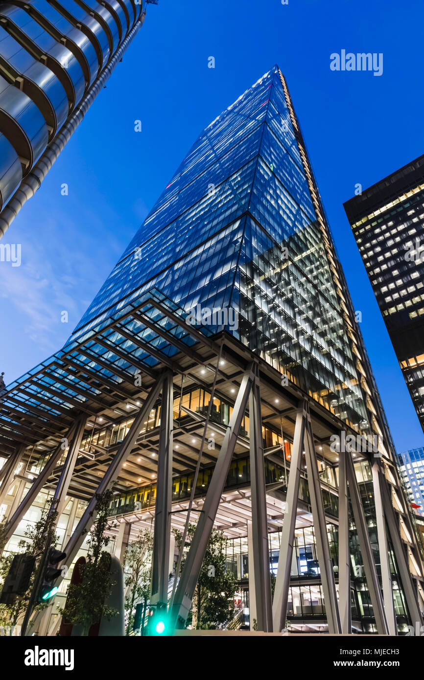 Inghilterra, Londra, Città di Londra, Leadenhall Street, Il Leadenhall edificio aka il Cheesegrater Foto Stock