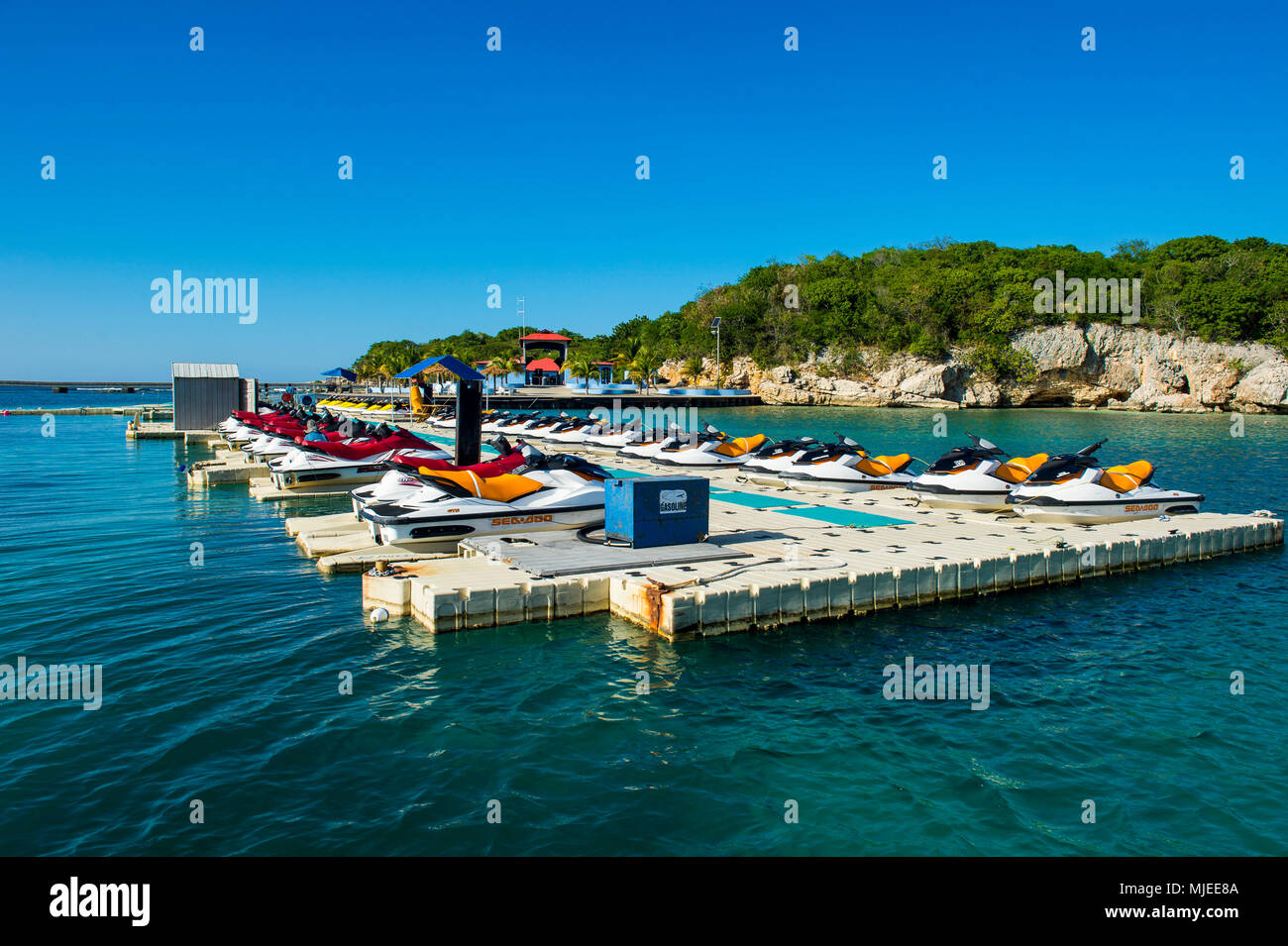Turismo cieli jet pronti per la nave da crociera di turisti, Labadie, Haiti, Caraibi Foto Stock