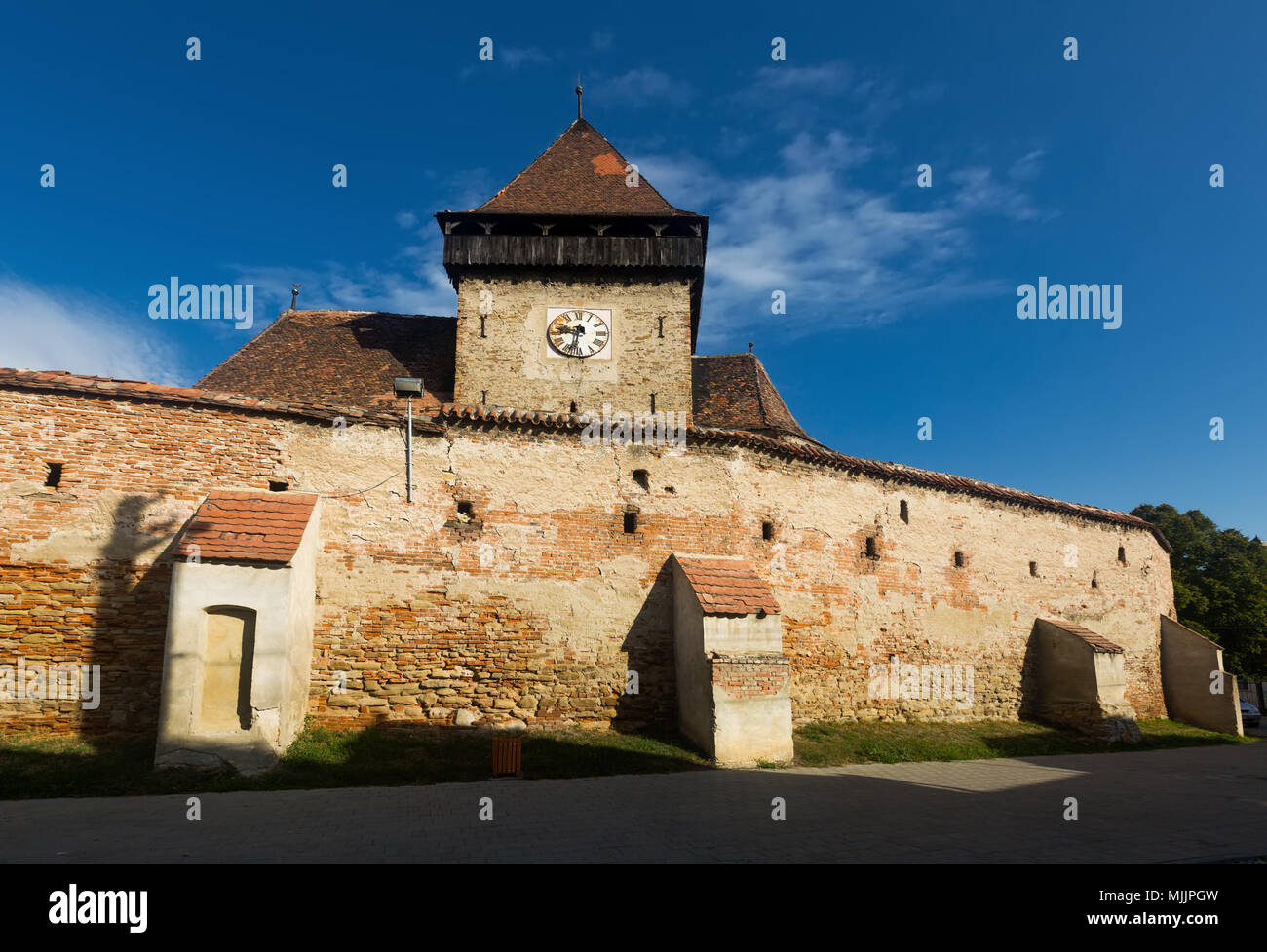 Immagine della Chiesa fortificazione in Axnte Sever in Romania. Foto Stock