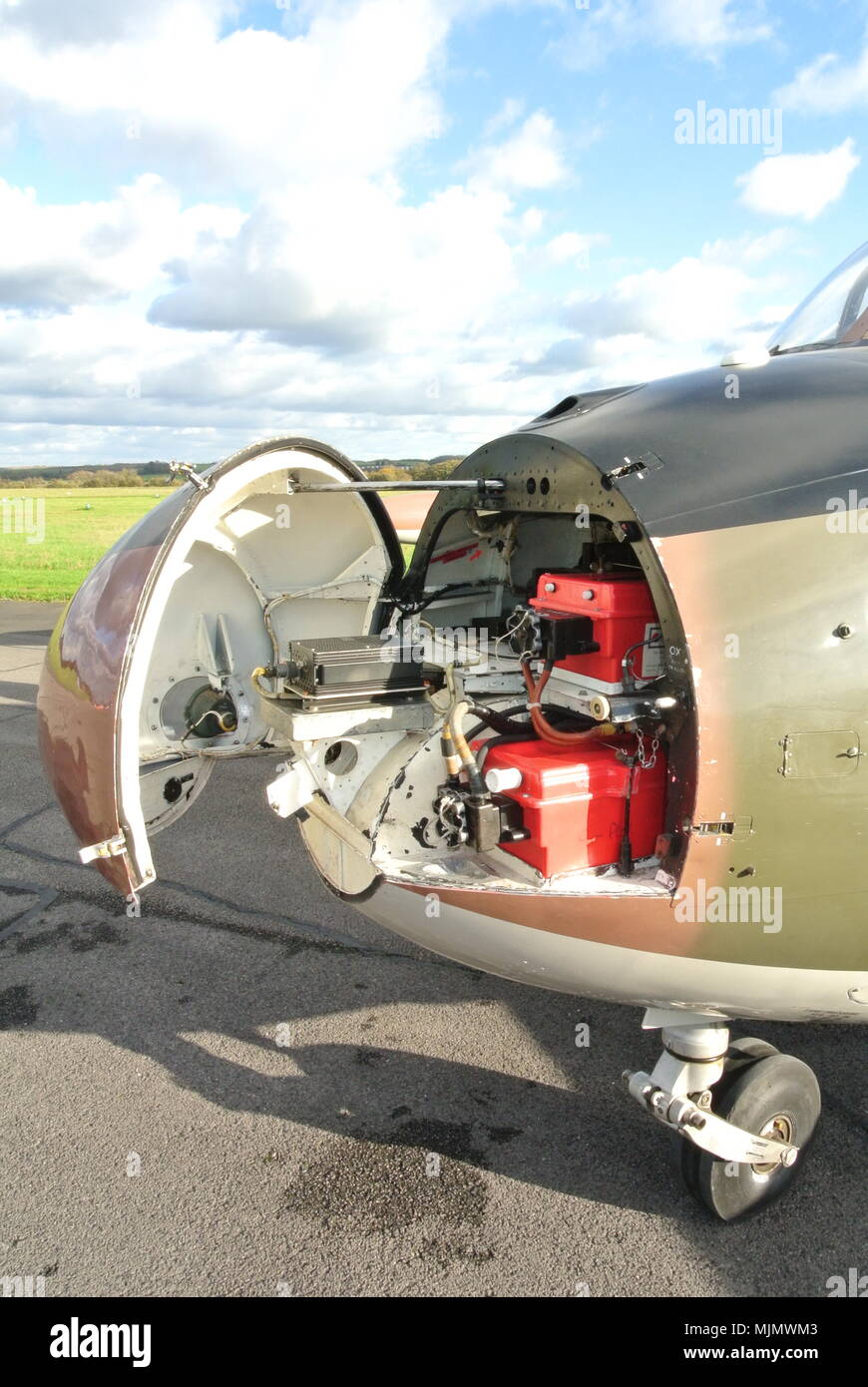 Jet Provost getto G-PROV a Tollerton aeroporto, durante la fase di pre-flight controlli, 2017 Foto Stock