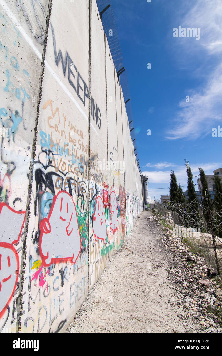 Graffiti alla barriera israeliana della Cisgiordania a Betlehem Foto Stock