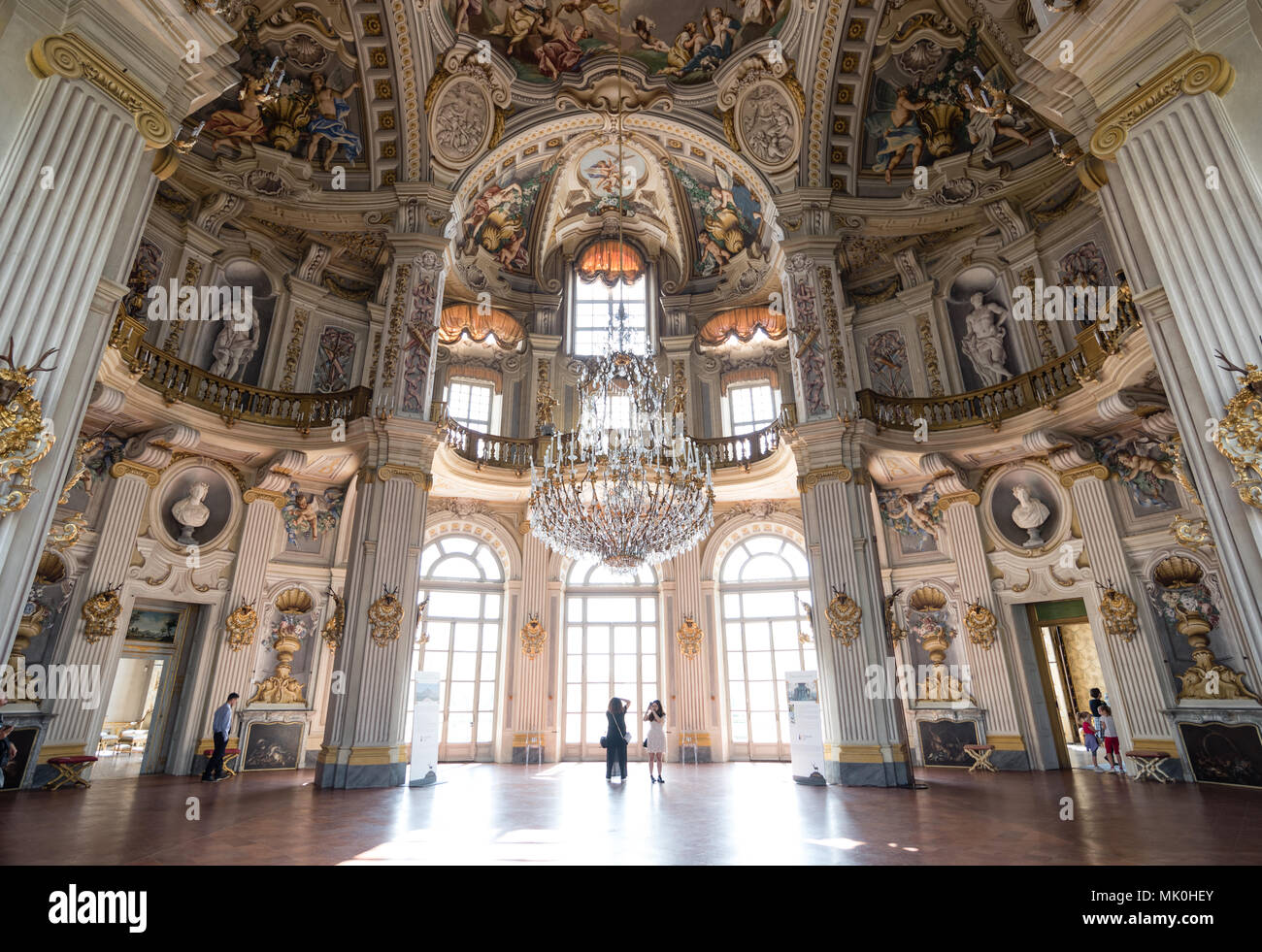 Interno della sala principale del Patrimonio Mondiale UNESCO Palazzina di Caccia di Stupinigi, Savoy Lodge di caccia progettato dall architetto Juvarra, Torino, Italia Foto Stock