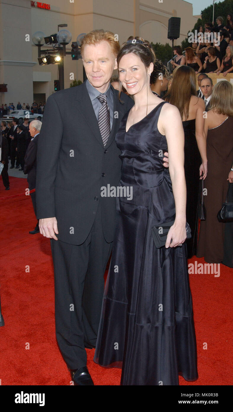 David Caruso e sua moglie Margaret arrivano al 29 People's Choice Awards a Pasadena Civic Auditorium di Pasadena, CA, 12 gennaio 2003. - CarusoDavid moglie01.jpg - CarusoDavid moglie01.JPGCarusoDavid moglie01 evento nella vita di Hollywood - California, tappeto rosso Evento, verticale, STATI UNITI D'AMERICA, industria cinematografica, celebrità, fotografia, Bestof, arte cultura e intrattenimento, Topix celebrità moda / dal tappeto rosso-, verticale, migliori della vita di Hollywood, evento nella vita di Hollywood - California, tappeto rosso , STATI UNITI, industria cinematografica, celebrità celebritie filmato Foto Stock