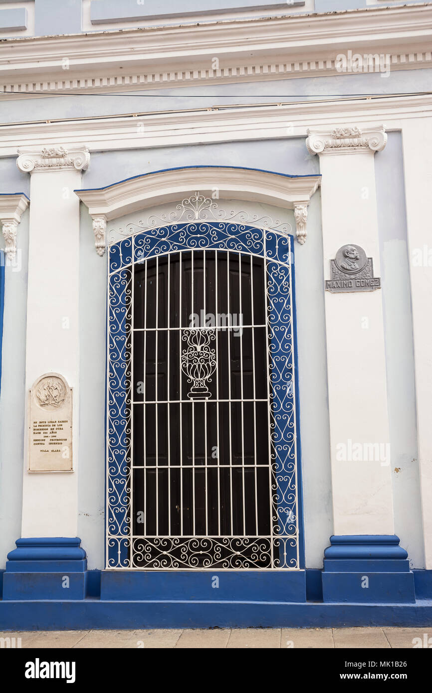 Santa Clara, Cuba - Dicembre 10, 2017: edificio storico di Santa Clara in casa per la prima i vigili del fuoco di Cuba Foto Stock