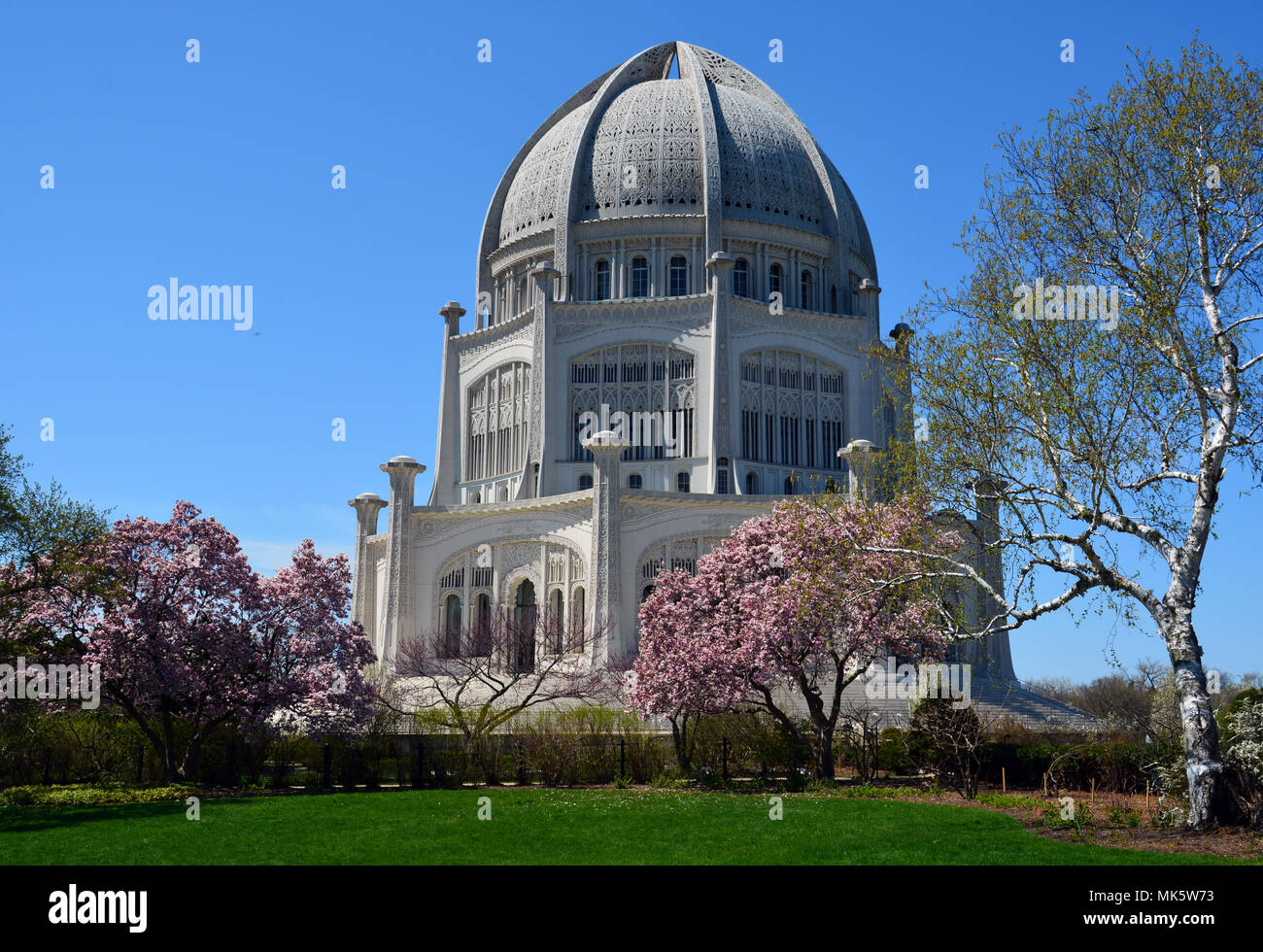 I Bahai casa di culto e i suoi giardini sono situati nel nord suburban Wilmette Illinois, a nord di Chicago. Foto Stock