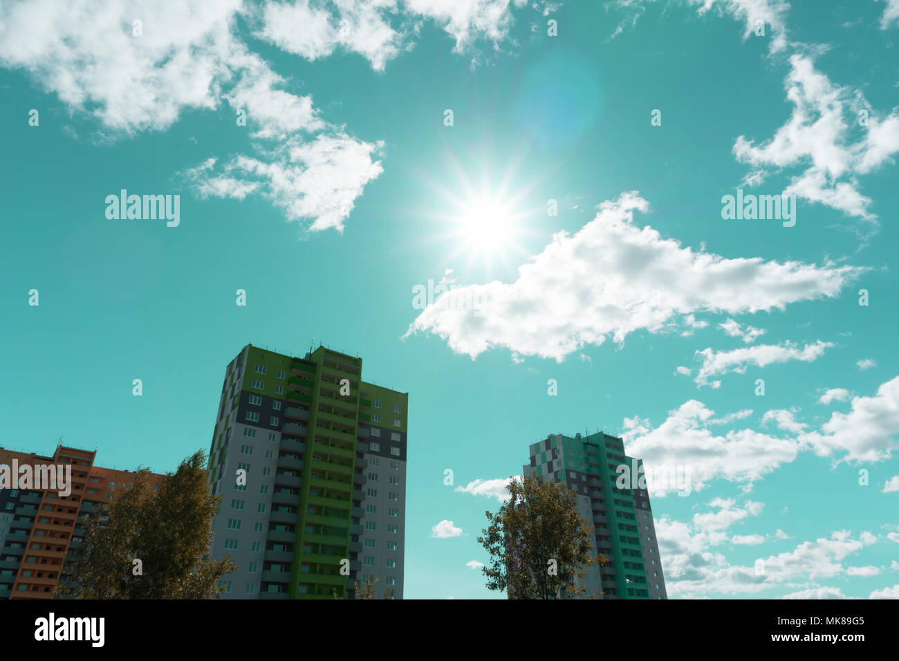 Vista generale della strada in una zona tipica Foto Stock