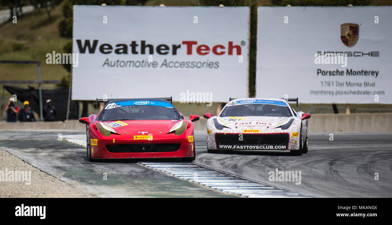 Monterey, CA, Stati Uniti d'America. Il 6 maggio, 2018. A. # 230 Keith Larson e # 282 Brian Davis in uscita di curva 11 durante il Ferrari Challenge 458 Gara 2 a WeatherTech Raceway Laguna Seca Monterey, CA Thurman James/CSM/Alamy Live News Foto Stock