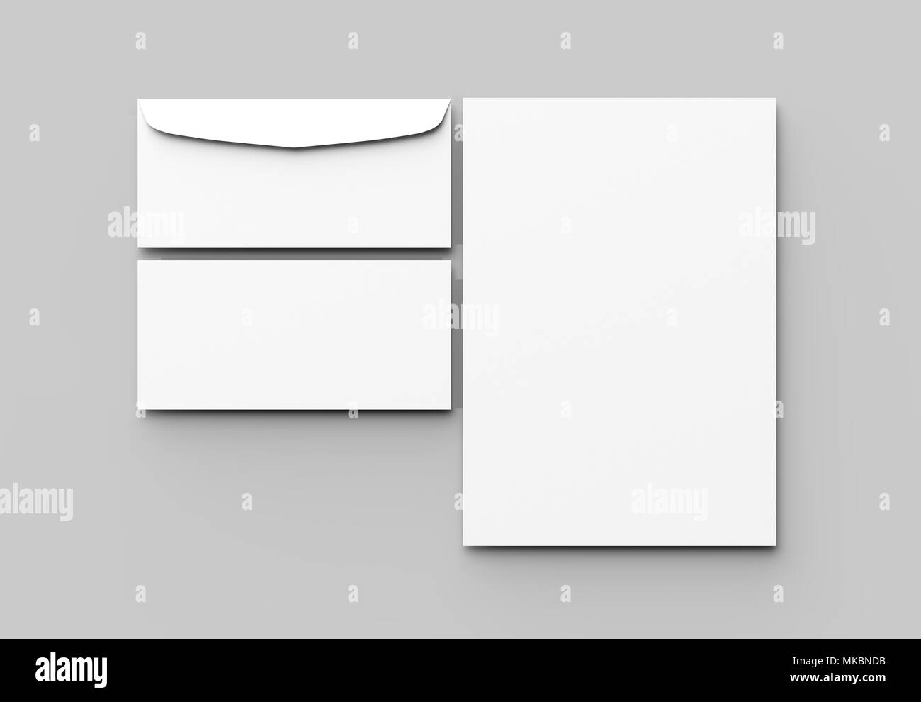 La busta e la lettera mock up isolati su soft uno sfondo grigio. 3D illustra Foto Stock
