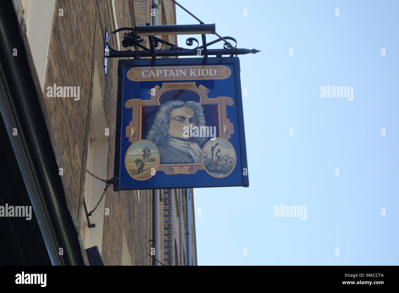 Captain Kidd Pub segno, Wapping, London, Regno Unito Foto Stock