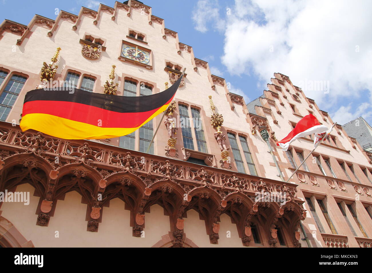 Bandiera tedesca in Romer a Romerberg, Municipio di Francoforte Foto Stock