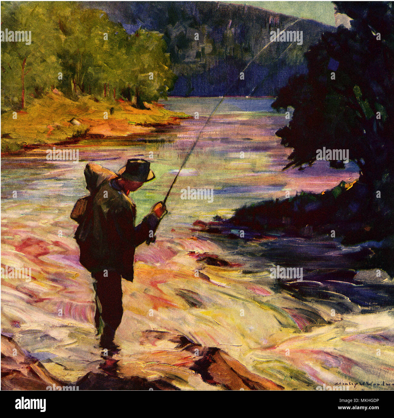 L'uomo la pesca in fiume impetuoso Foto Stock