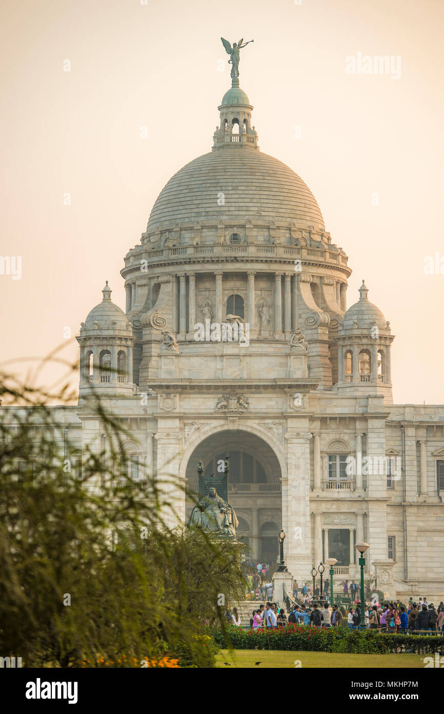 KOLKATA - INDIA - 28 gennaio 2018. Il Landmark memoriale della Victoria è un grande edificio in marmo in Kolkata, West Bengal, India. Foto Stock