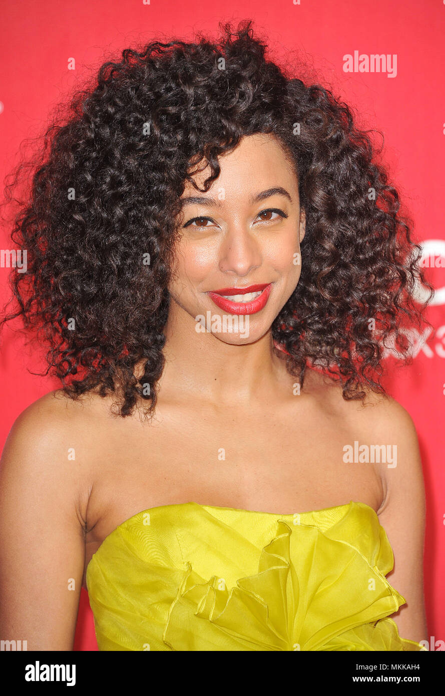 Corinne Bailey Rae XXII edizione MusiCares beneficio annuo, di Gala in onore di Sir Paul McCartney come MusiCares persona dell'anno. a Covention Center di Los Angeles.Corinne Bailey Rae  84 Red Carpet Event, verticale, STATI UNITI D'AMERICA, industria cinematografica, celebrità, fotografia, Bestof, arte cultura e intrattenimento, Topix celebrità moda / Verticale, meglio di, evento nella vita di Hollywood - California, moquette rossa e dietro le quinte, USA, industria cinematografica, celebrità, movie celebrità, personaggi televisivi, musica celebrità, fotografia, Bestof, arte cultura e intrattenimento, Topix, headshot, verticale, una persona, Foto Stock