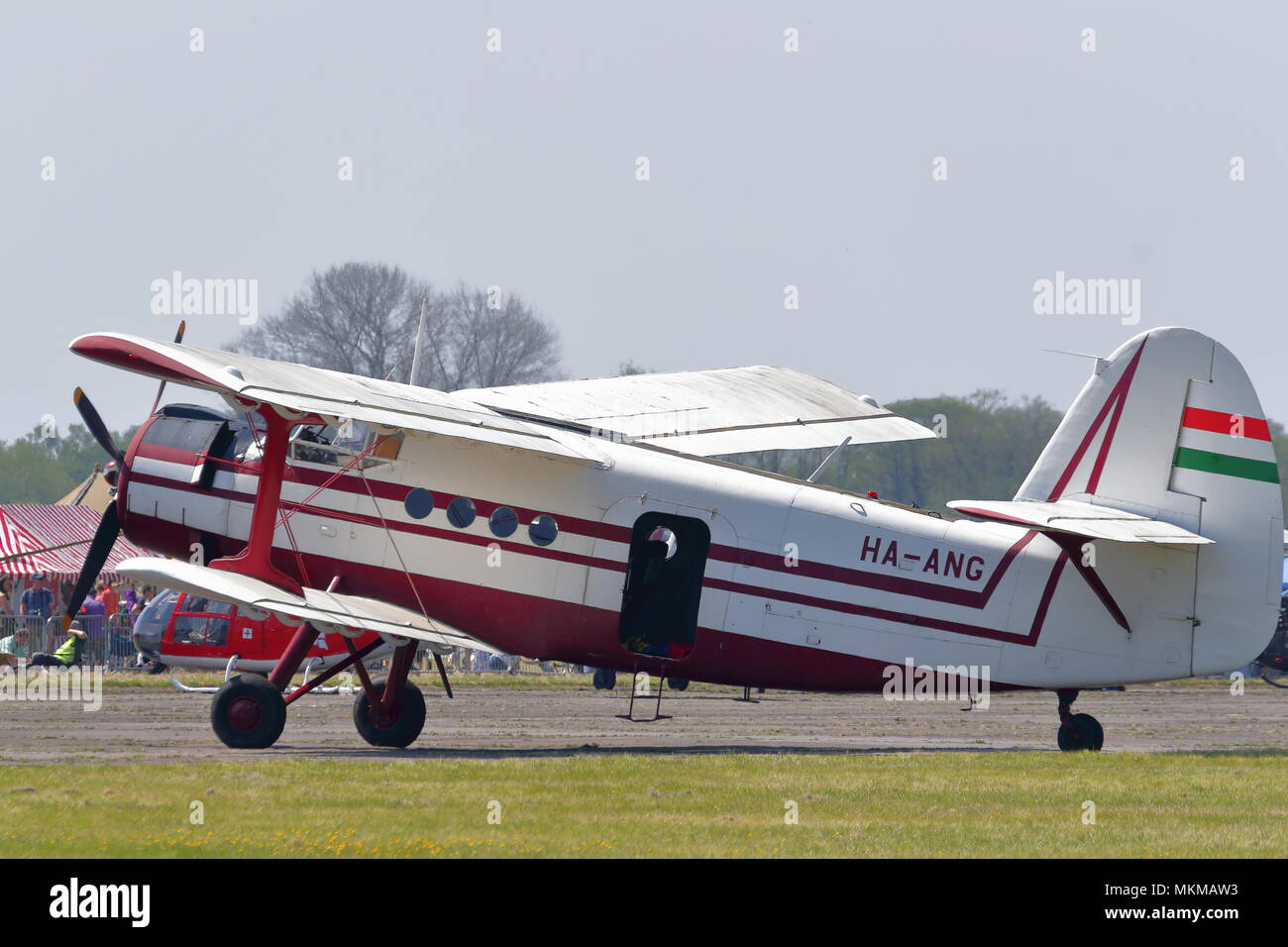 Un russo Antonov An-2 HA-ANG sul display a Abingdon Aria & Paese mostrano Foto Stock