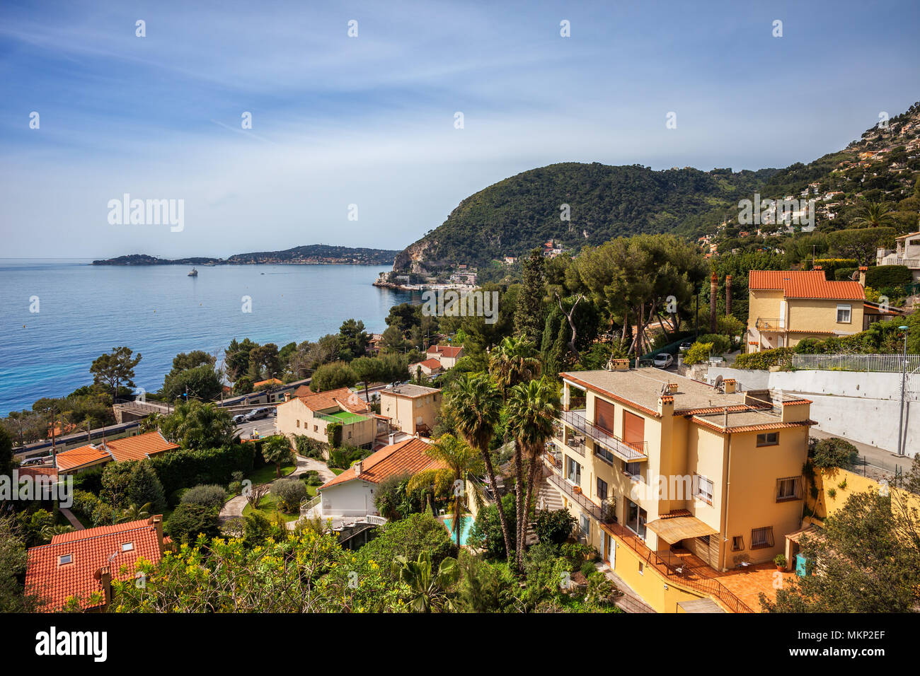 La Francia e la Costa Azzurra - La costa azzurra, Eze sur Mer villaggio al Mare Mediterraneo Foto Stock