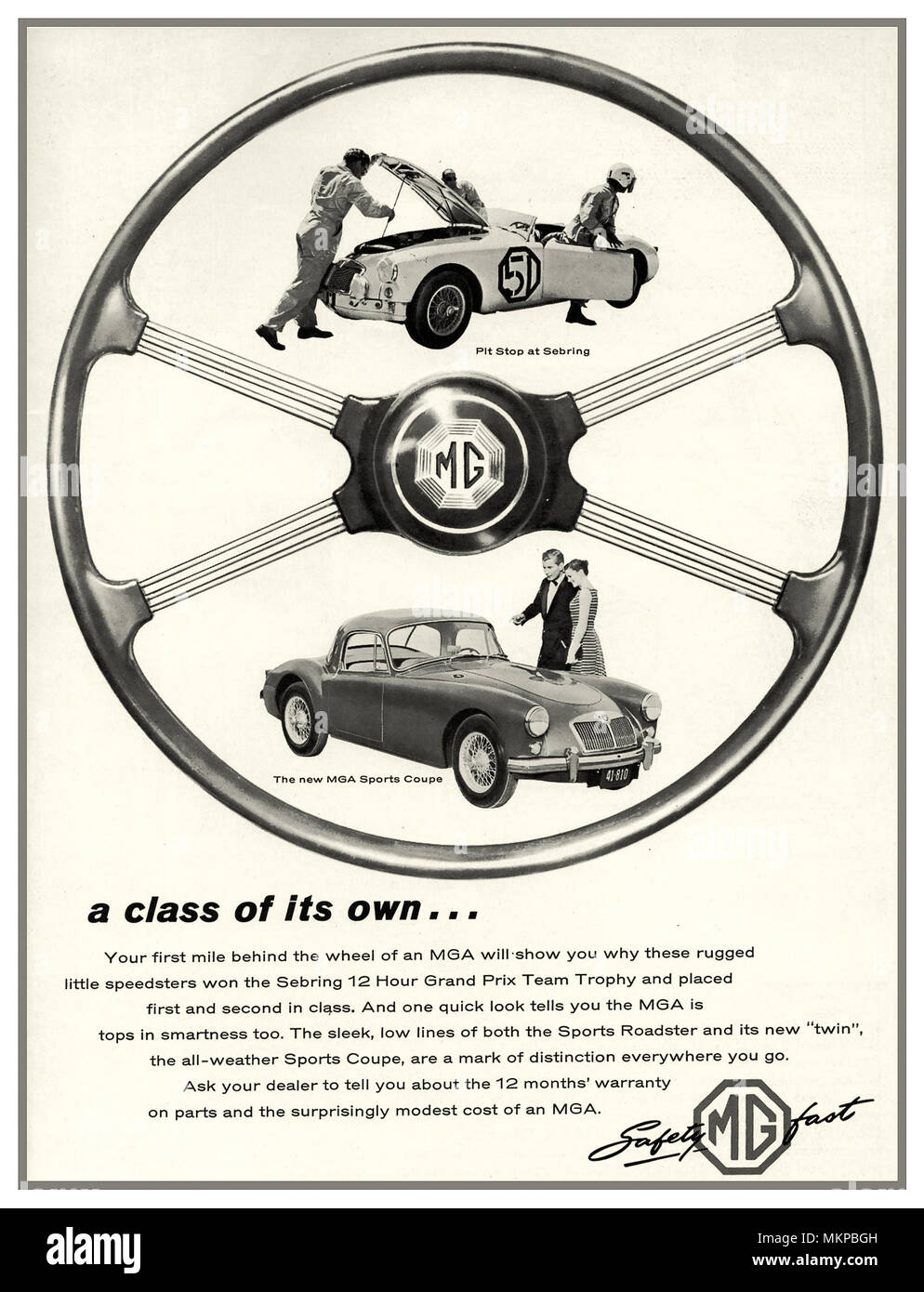 MGA Auto sportiva Vintage anni cinquanta annuncio pubblicitario per la SMG di una vettura sportiva che è stato prodotto da MG nel Regno Unito dal 1955 al 1962 ha annunciato il 26 settembre 1955 la vettura è stata lanciata ufficialmente al Salone di Francoforte. Foto Stock