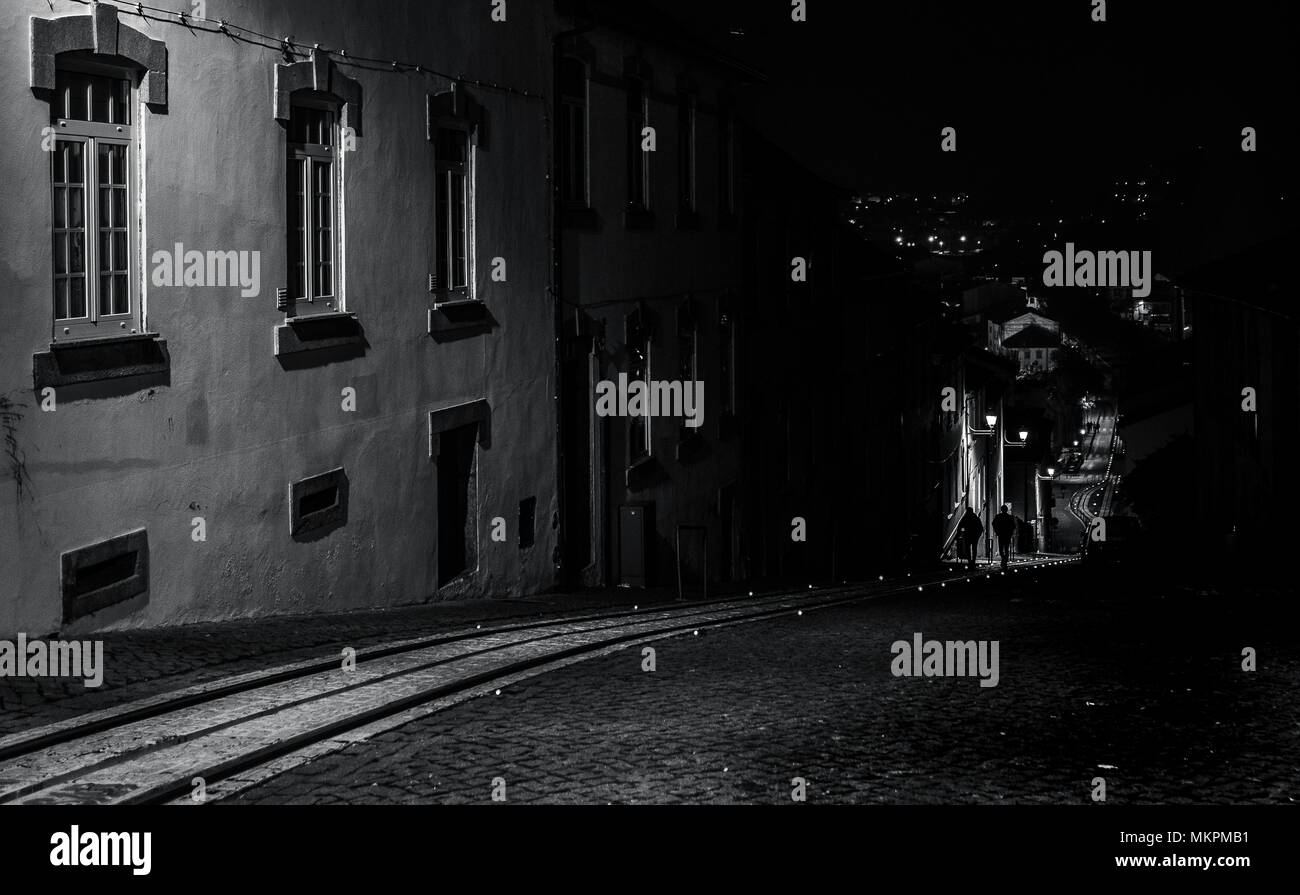 Autonomo percorso di guida. Il primo veicolo autonoma in Portogallo self drive lungo questo percorso. Foto Stock