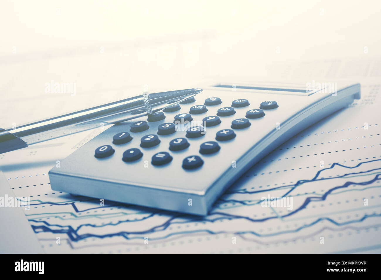 La contabilità finanziaria del mercato azionario analisi grafici Foto Stock