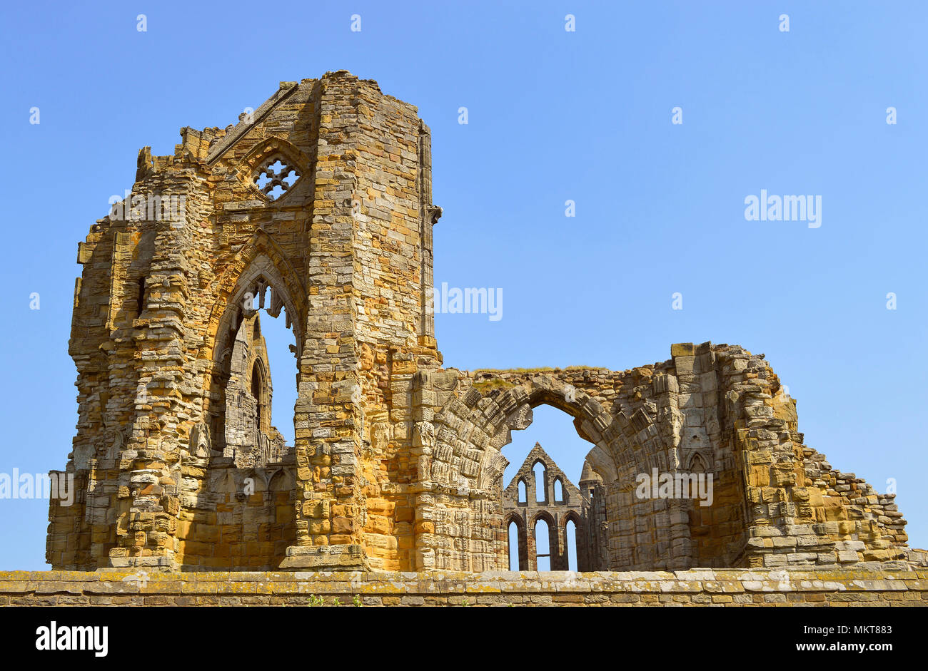 Whitby Abbey a 7th-secolo monastero cristiano è un grado che ho elencato la costruzione Foto Stock