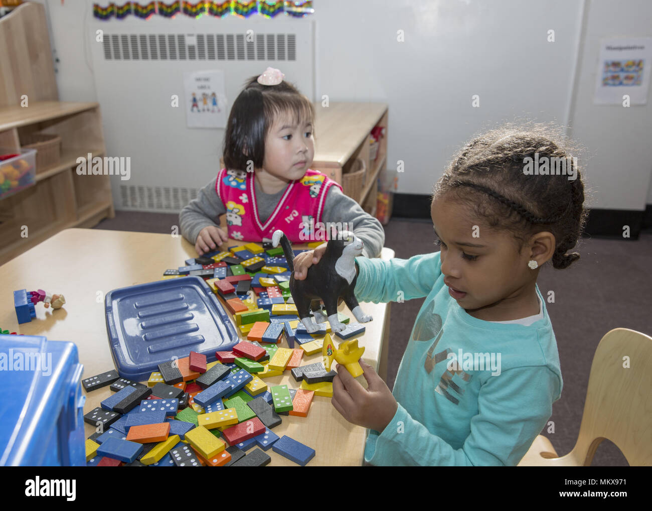 Lower East Side multi etnico scuola materna a Manhattan, New York City. Foto Stock