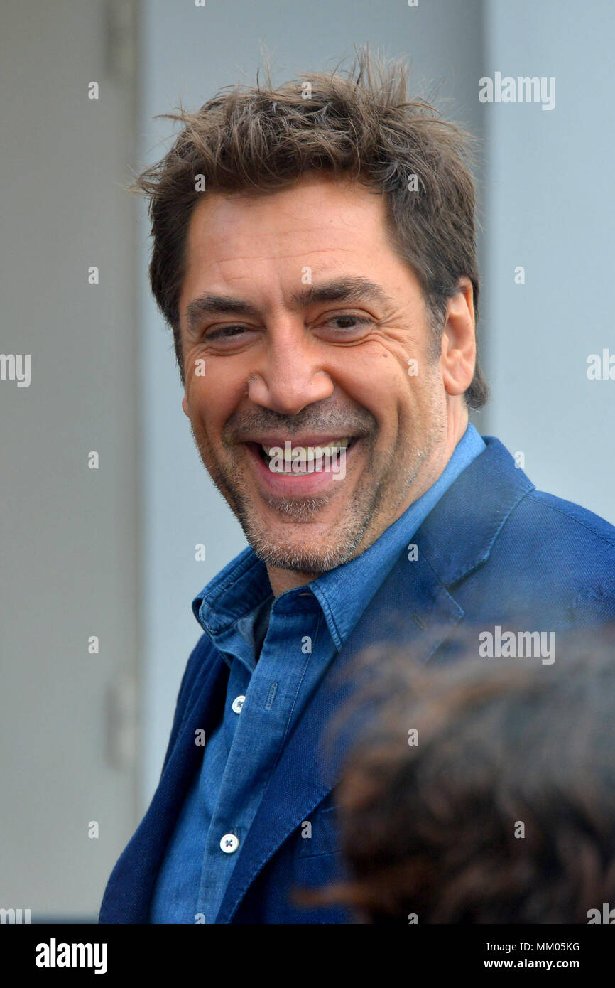 Settantunesima Cannes Film Festival 2018, celebrità sightseeing. Penelope Cruz, Javier Bardem lascia il photocall. Foto Stock